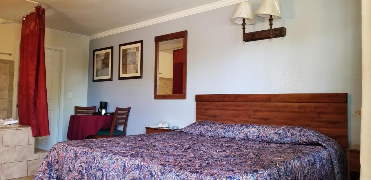 Sierra Crossing Motel Bloomington المظهر الخارجي الصورة