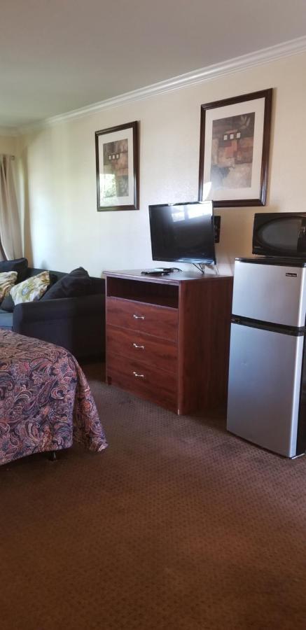 Sierra Crossing Motel Bloomington المظهر الخارجي الصورة