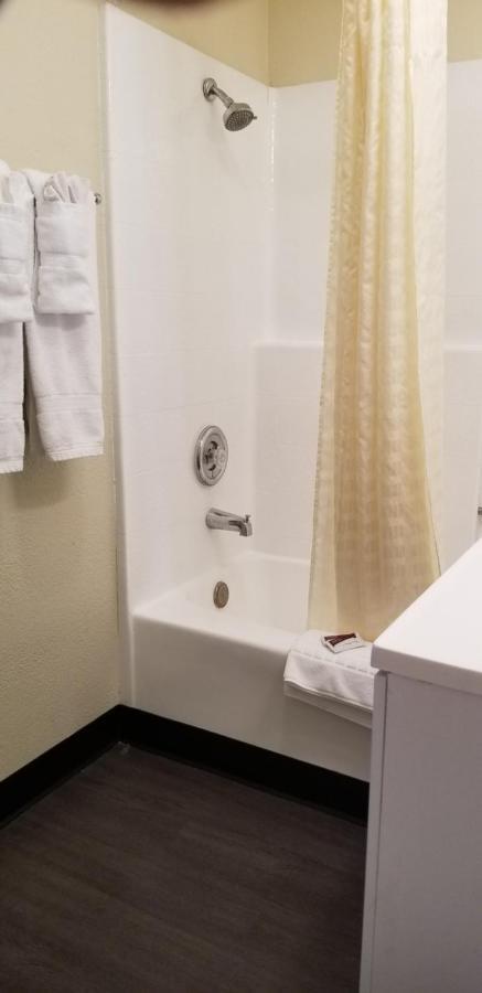 Sierra Crossing Motel Bloomington المظهر الخارجي الصورة