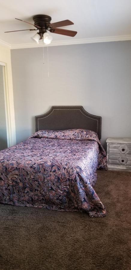 Sierra Crossing Motel Bloomington المظهر الخارجي الصورة
